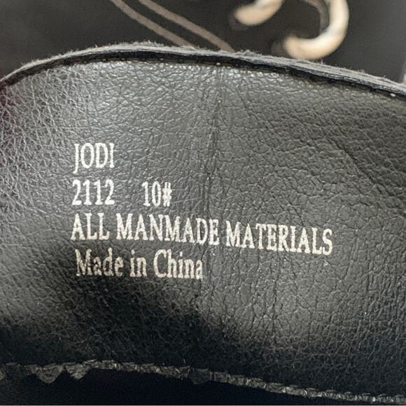 Seven7 Combat Boots Jodi Black Faux Leather Lace Up Contrast Stitching Size 10 - Picture 4 of 12